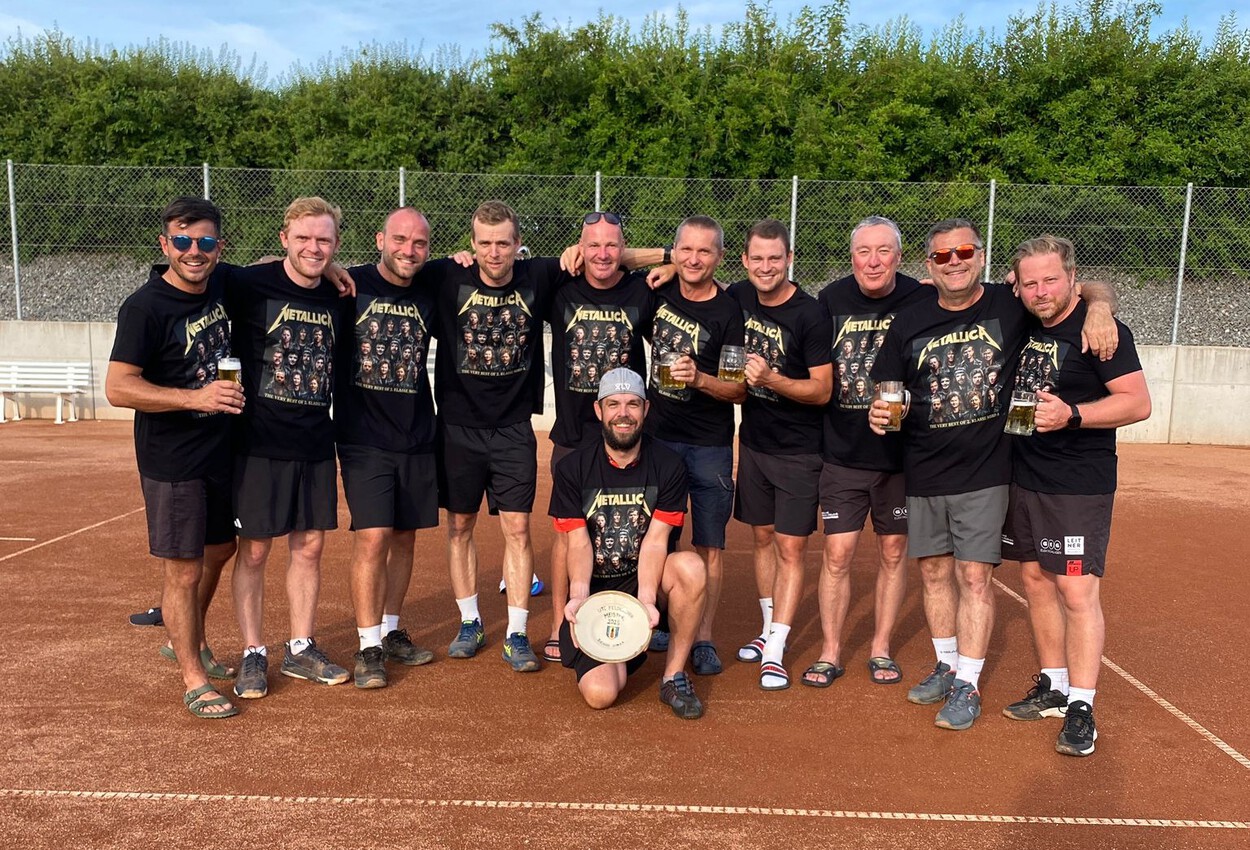 So sehen Sieger aus: Der UTC ist Meister!